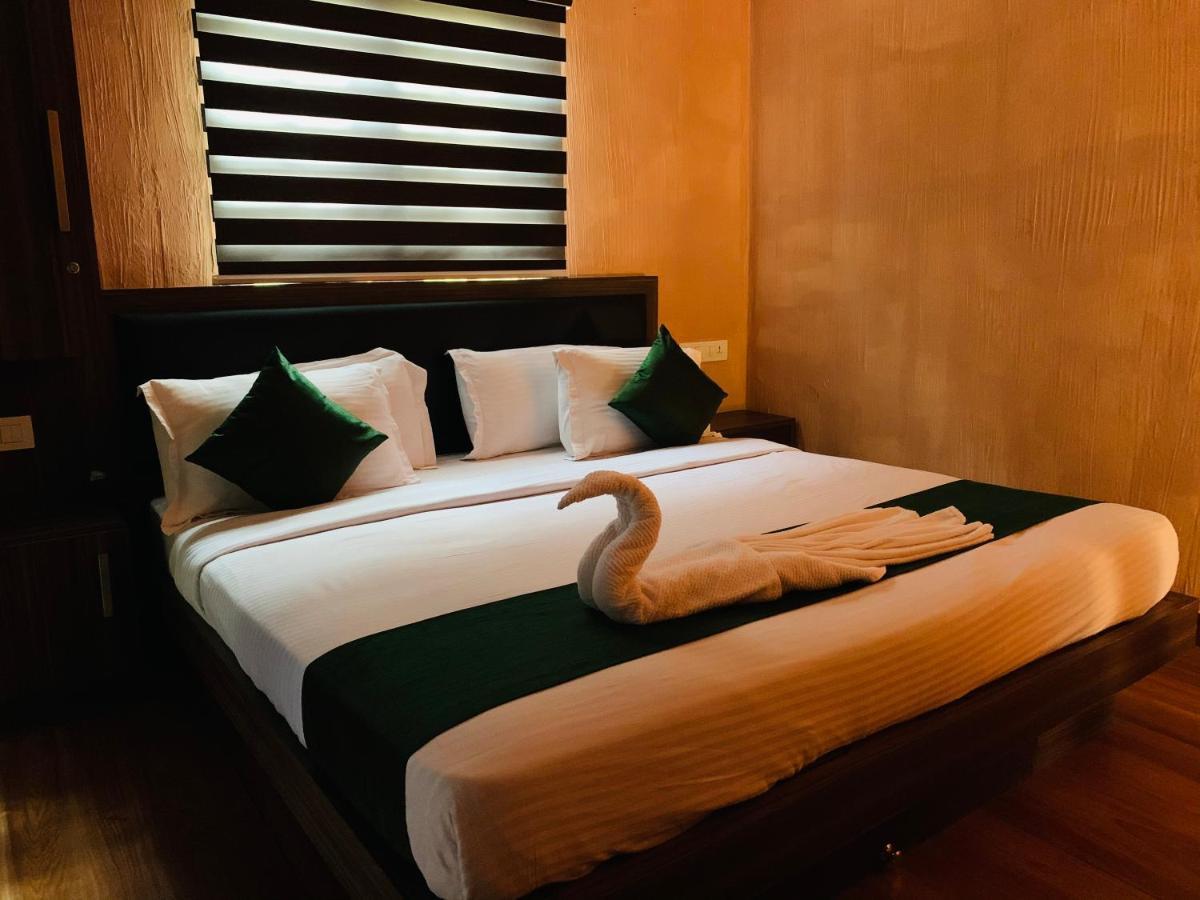 ויטירי Wayanad Doubletree Villa מראה חיצוני תמונה