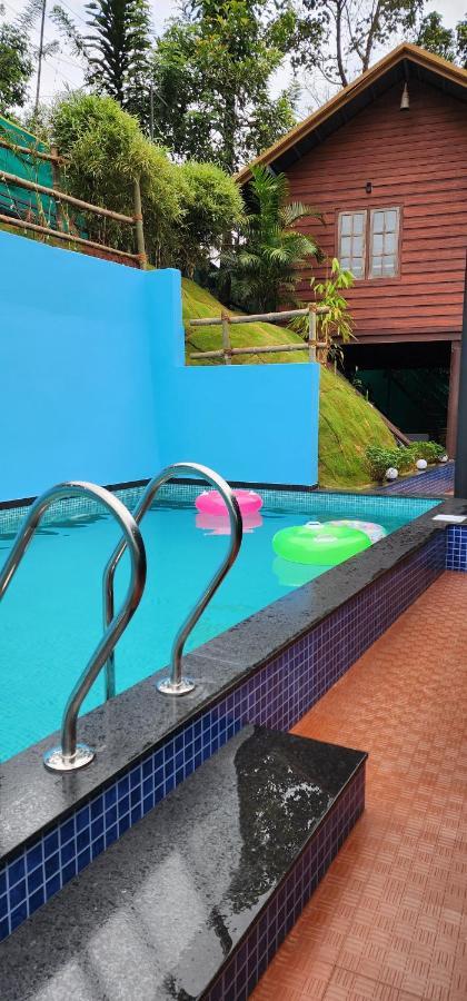 ויטירי Wayanad Doubletree Villa מראה חיצוני תמונה