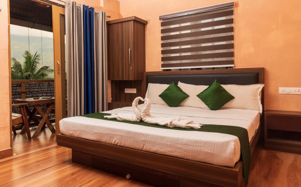 ויטירי Wayanad Doubletree Villa מראה חיצוני תמונה