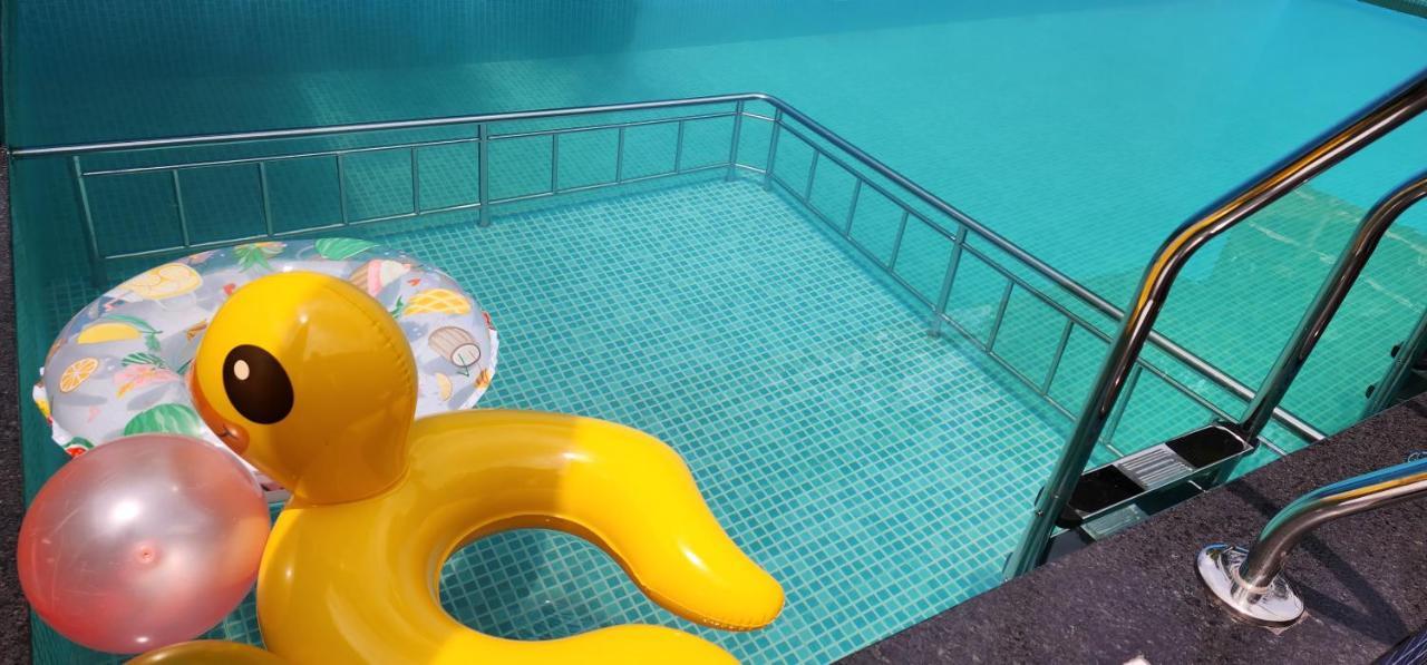 ויטירי Wayanad Doubletree Villa מראה חיצוני תמונה